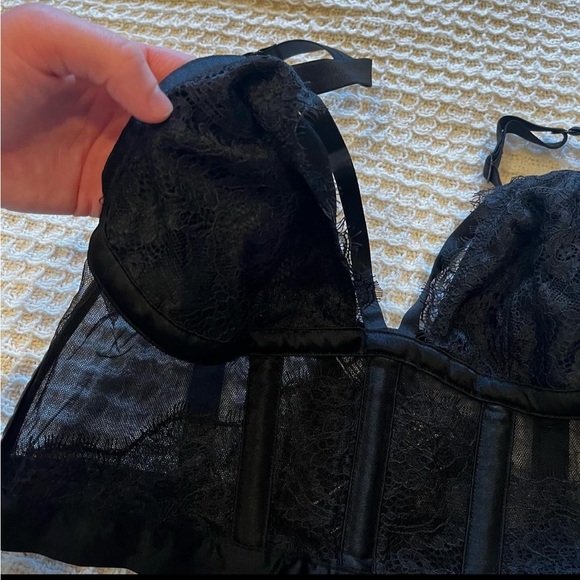 VICTORIAS SECRET Very Sexy Black Mesh Lace Bustier Corset Medium - Picture 6 of 8